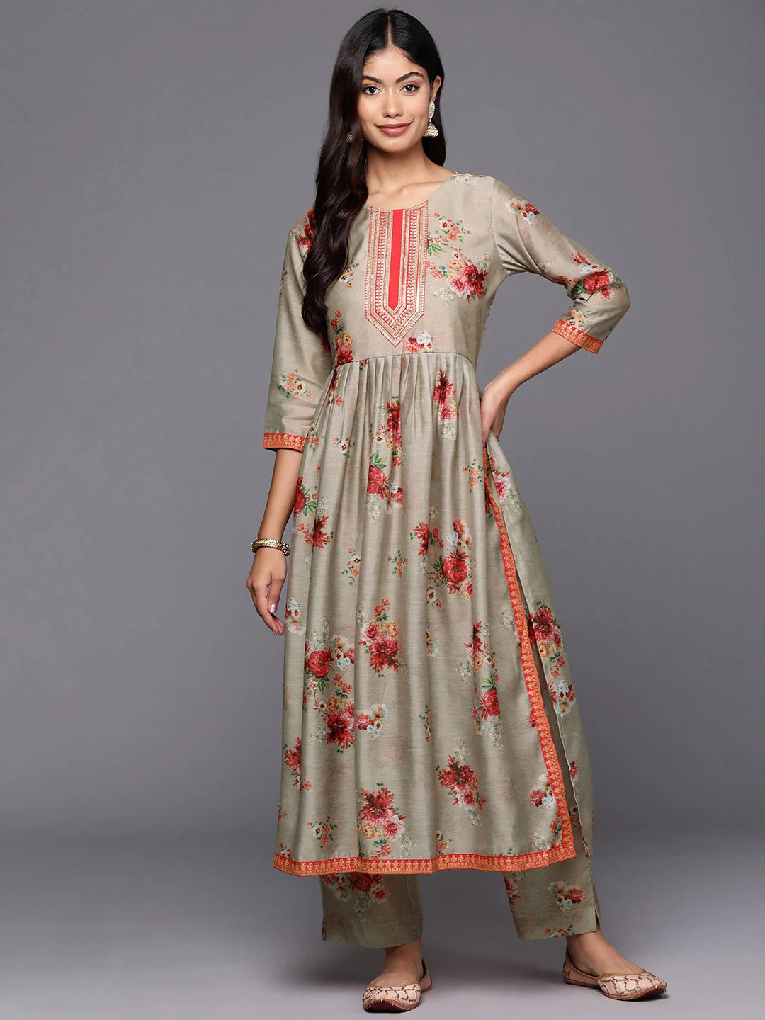 Women's Floral Kurta Set - Printed Indian Kurta Sets Online