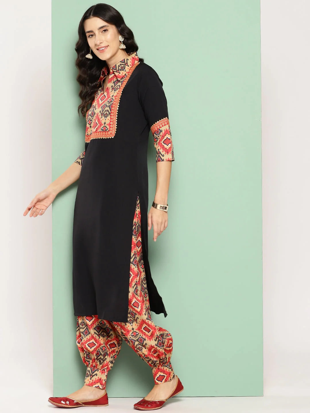 Black Printed Women's Kurta Sets | Indian Kurta Sets