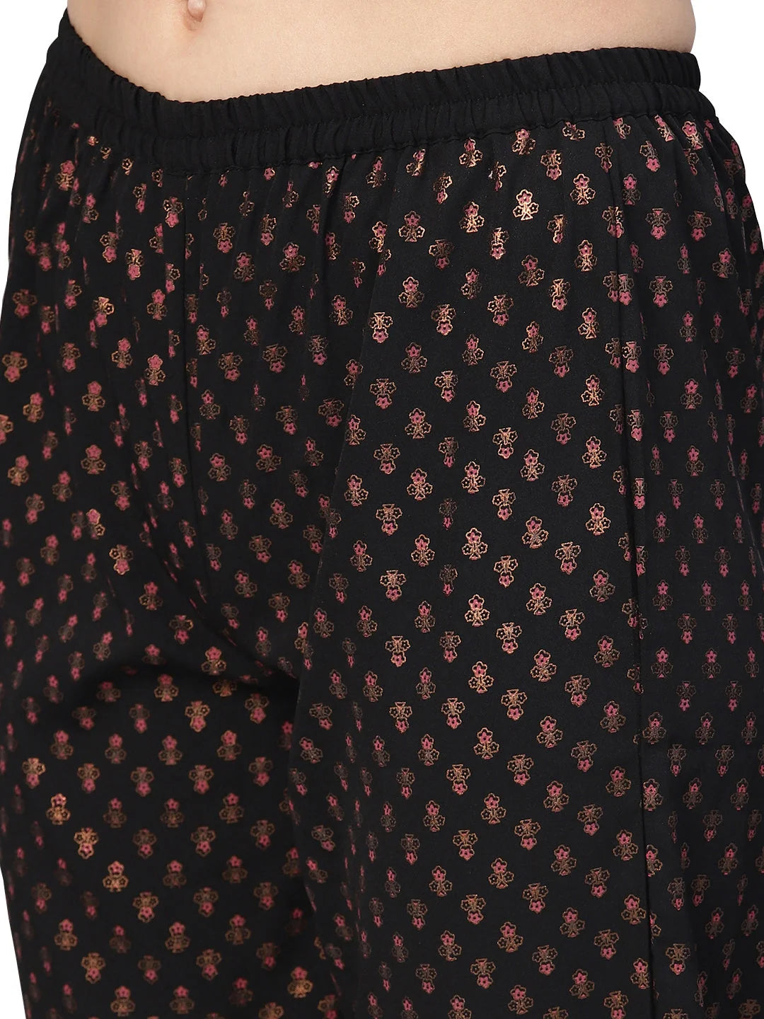 Black Printed Pathani Kurta Set | Women's Indian Kurta Sets