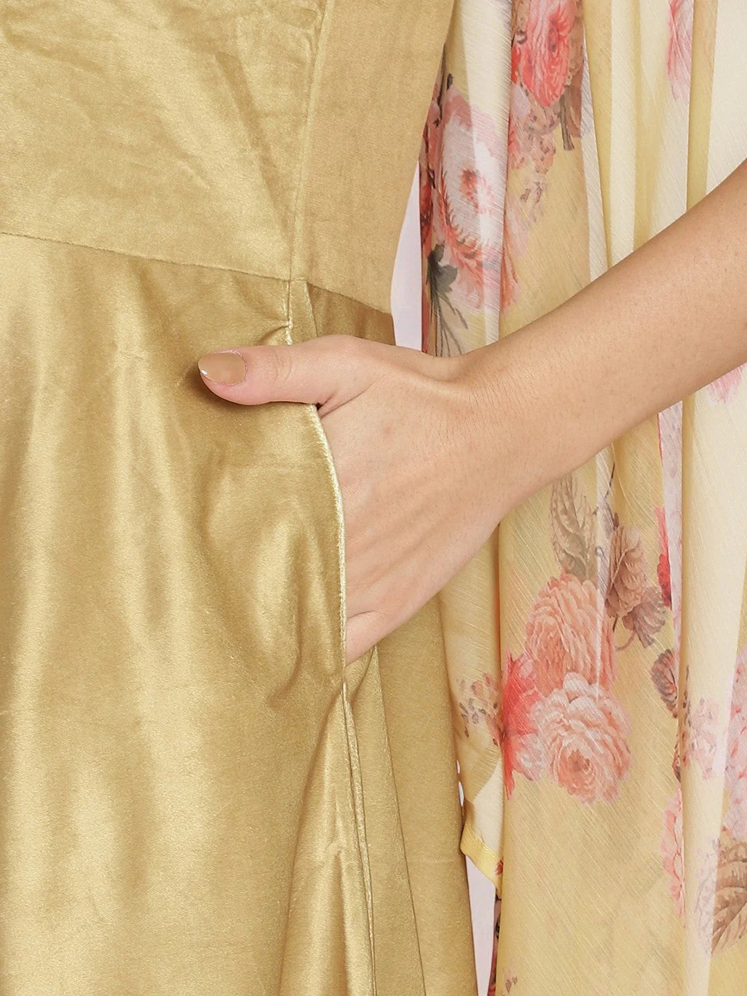 Elegant Black Floral Velvet Indian Kurta for Women