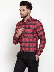 Needle Red Men's Cotton Checked Formal Shirt's