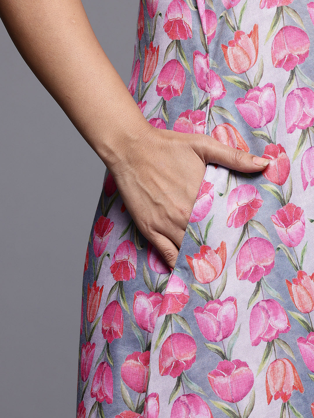 Women's Traditional Wear Grey Kurta Set-AP-AHKUPN-COMBO-1151