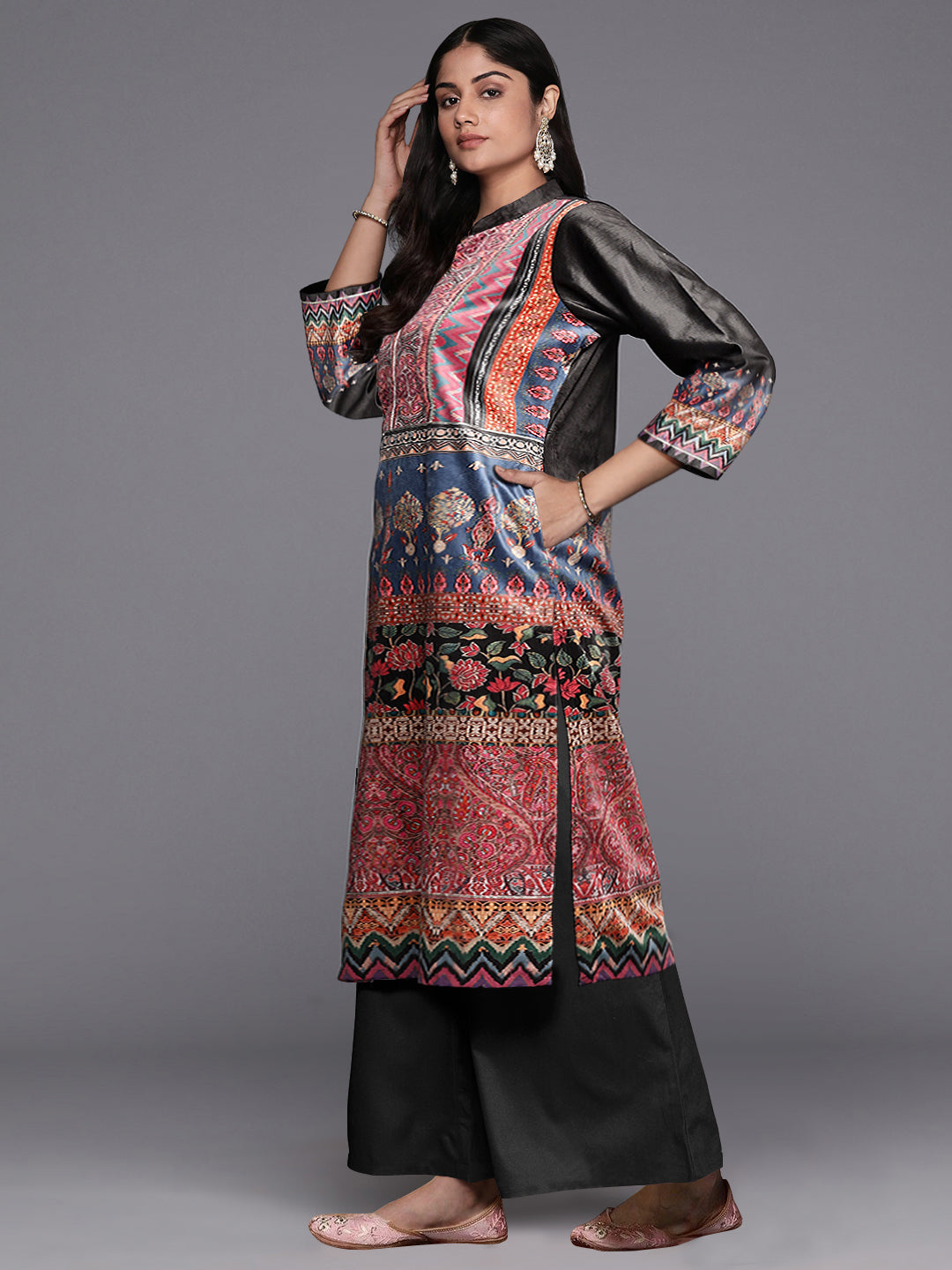 Plus Size Velvet Kurta and Palazzo Set - Digital Print