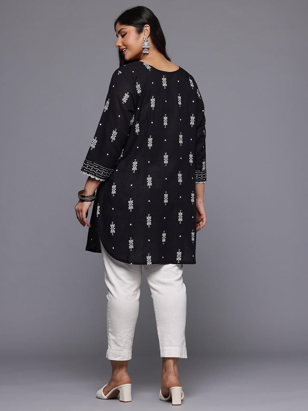 A PLUS BY AHALYAA Plus Size Geometric Printed Tunic