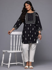 A PLUS BY AHALYAA Plus Size Geometric Printed Tunic