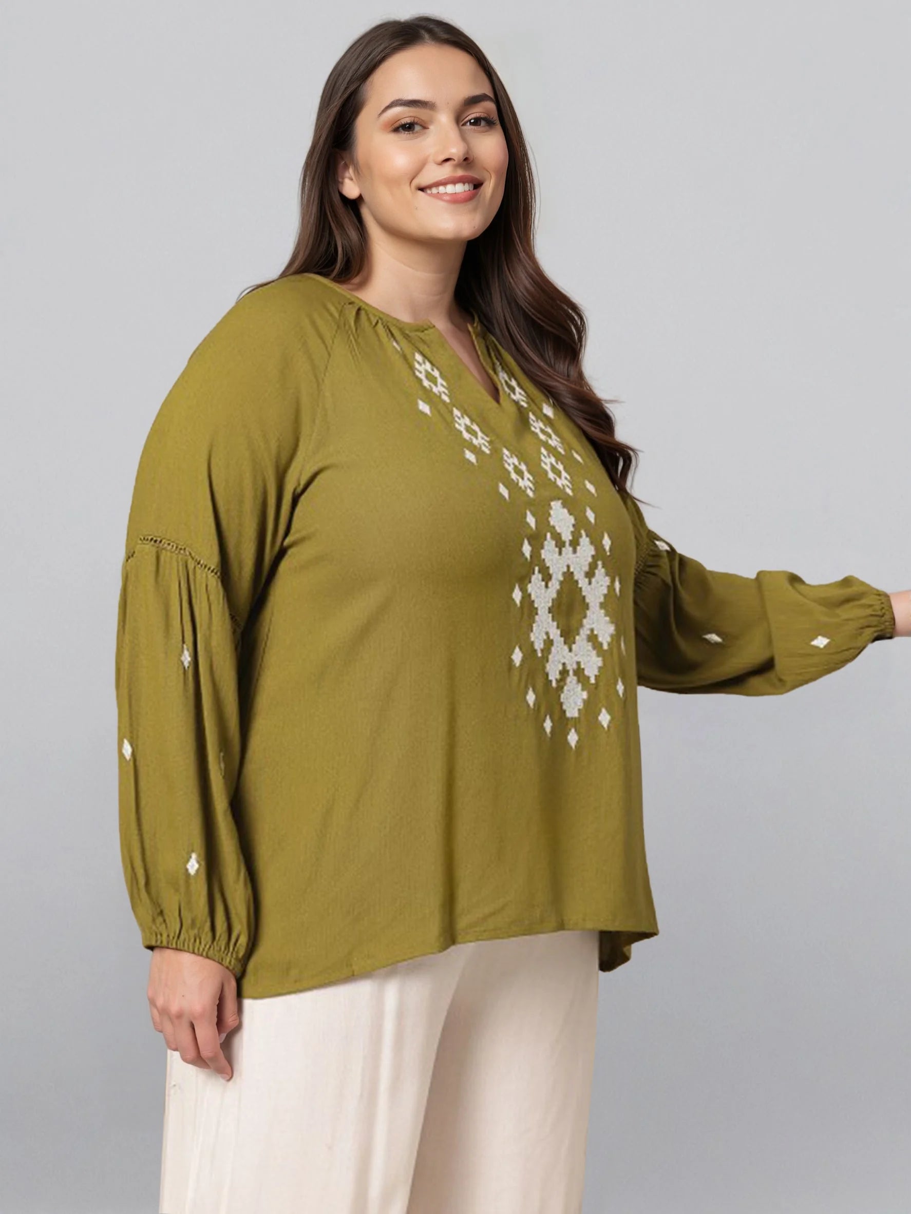 Rosah Women Green Round Neck Embroidered Smart Casual Top-AP-RSTPCVSEMB-11