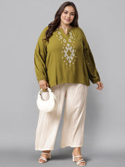 Rosah Women Green Round Neck Embroidered Smart Casual Top-AP-RSTPCVSEMB-11