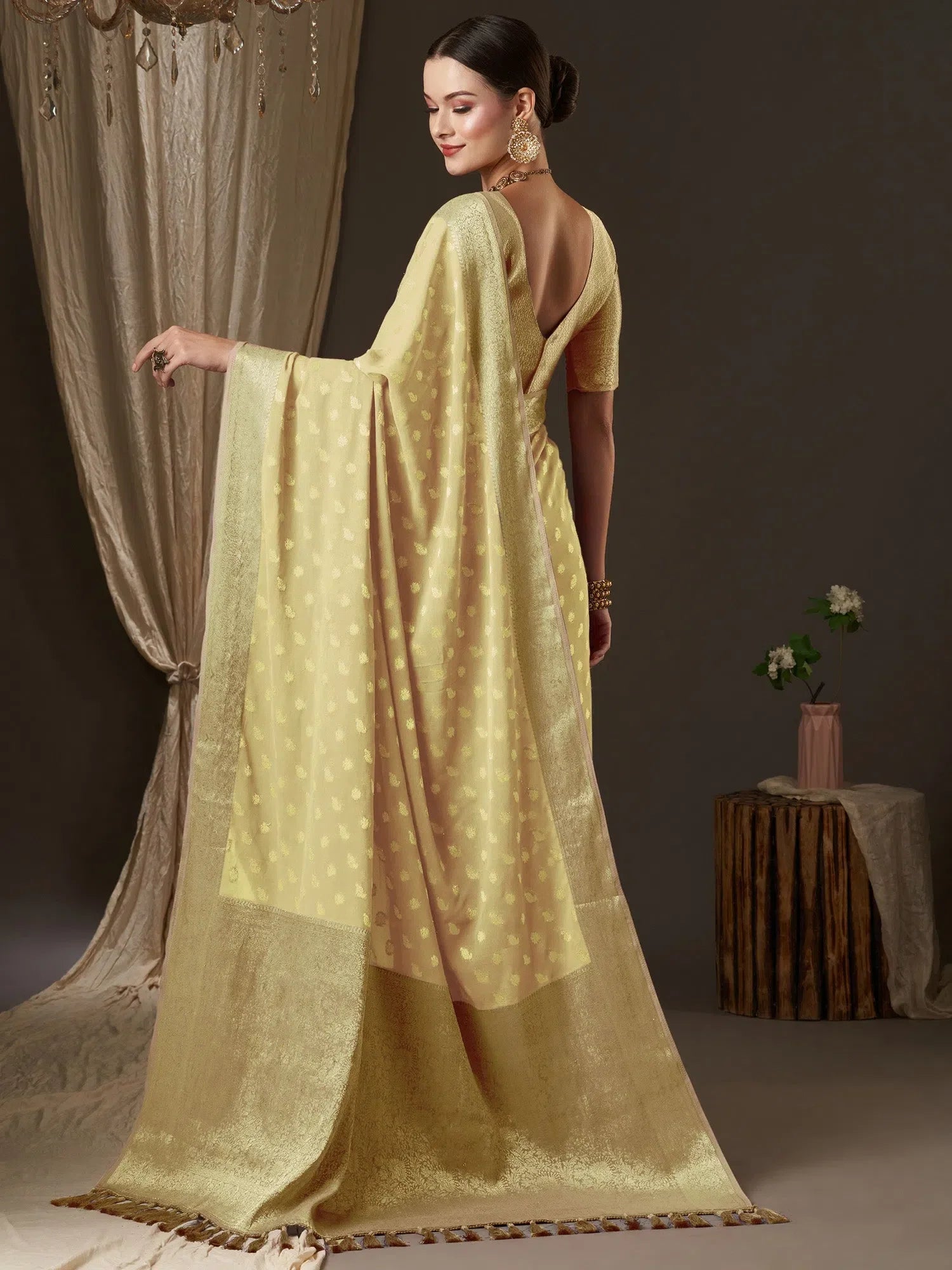 Traditional Indian Silk Saree | Authentic Kanchipuram Weaves
