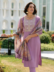 Women's Lavendar Viscose Rayon Embroidered Kurta Pant With Dupatta-AVT-S2011-LAVE