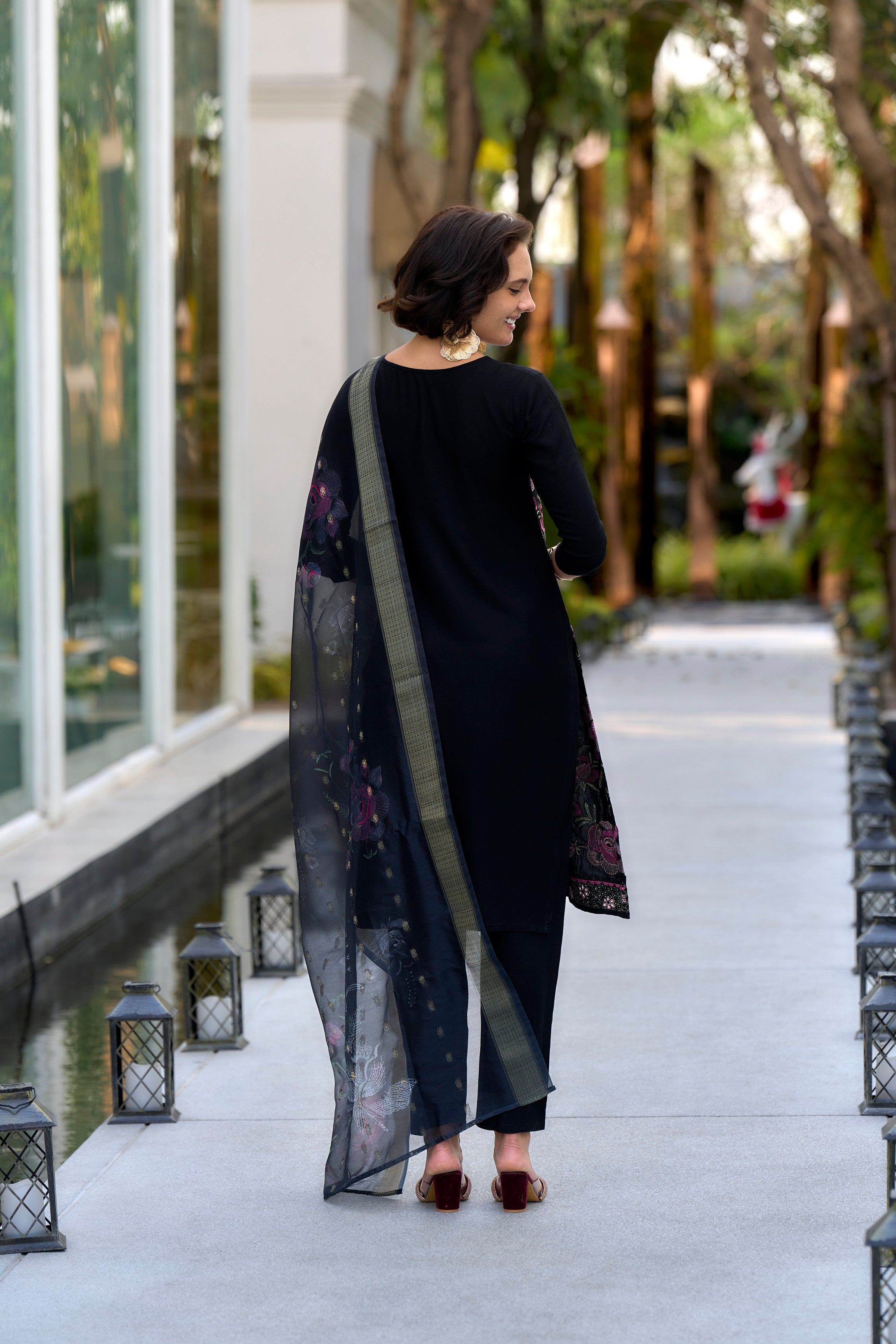 Women's Black Rayon Embroidered Kurta Pant With Dupatta