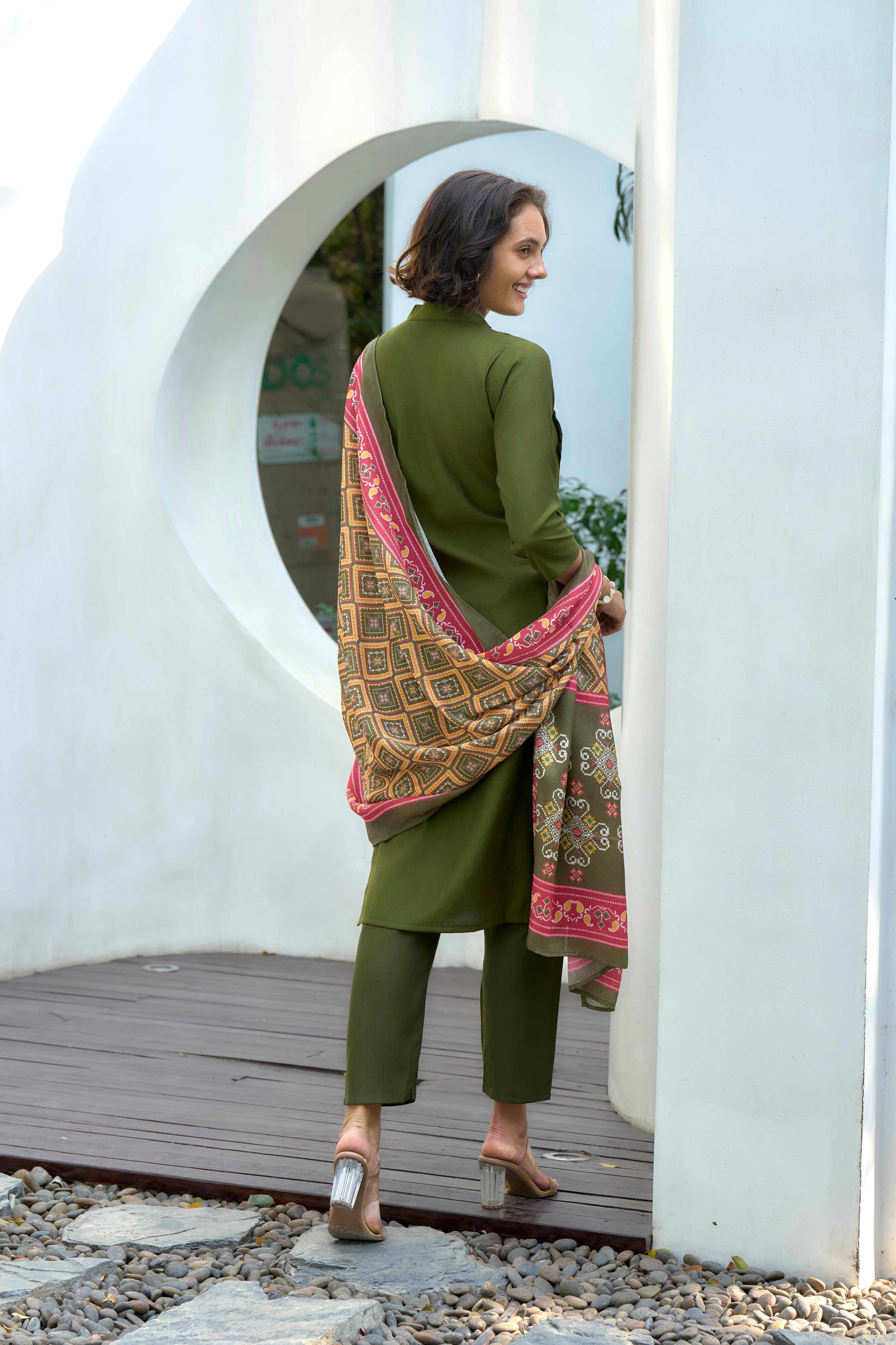 Women's Cotton Dark Green Emblished Kurta Pant With Dupatta