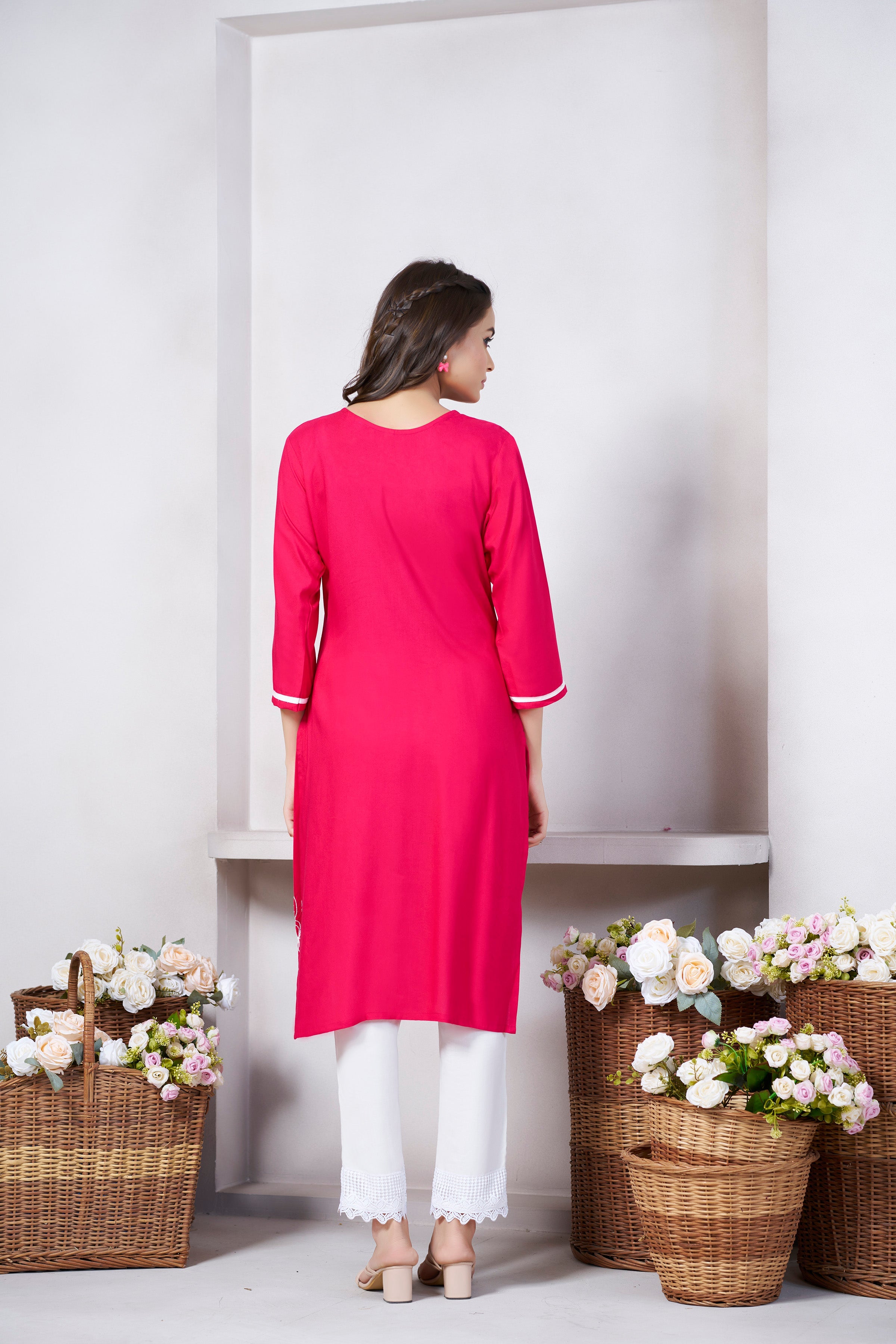 Women's Viscose Rayon Pink Floral Embroidery Kurti
