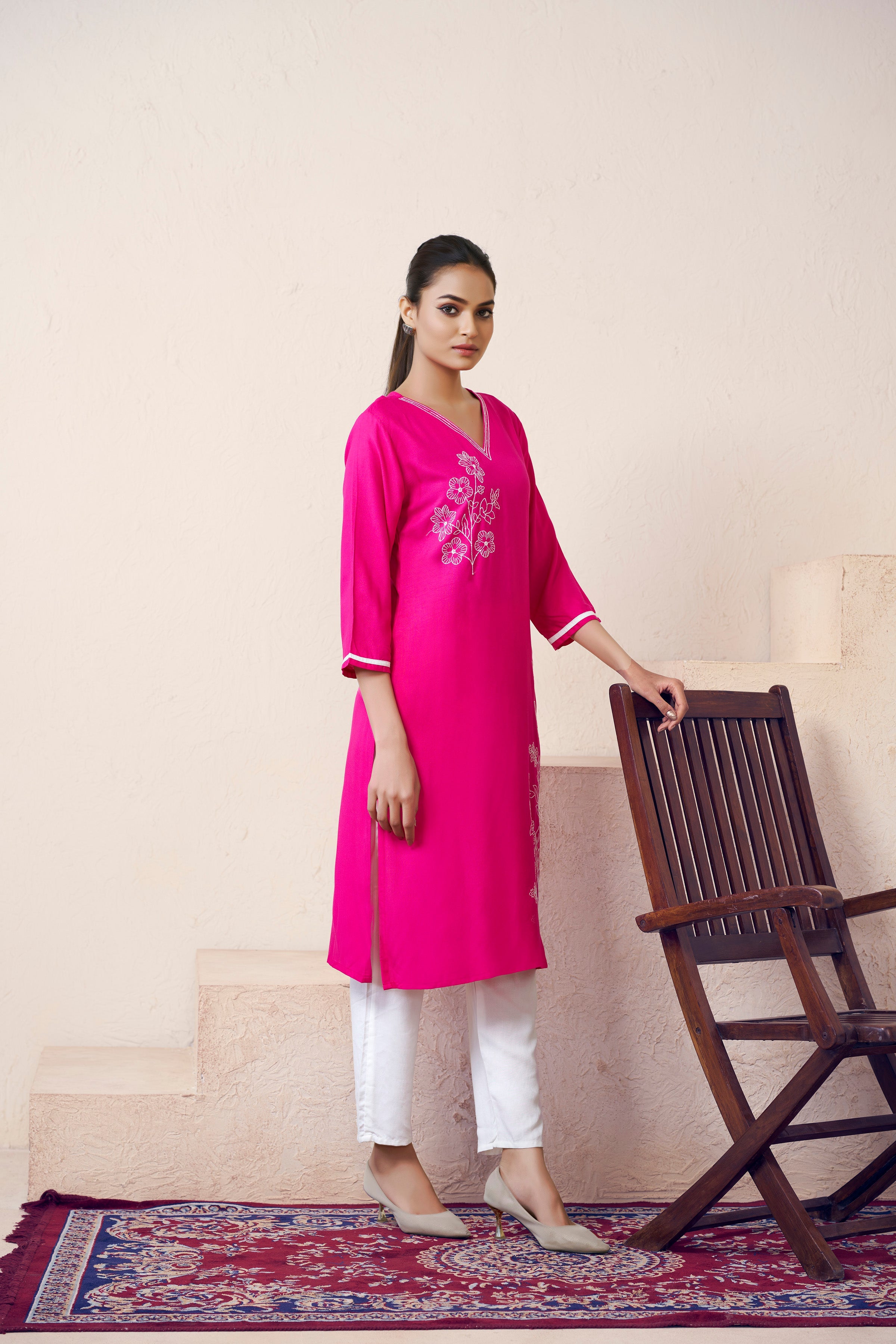 Women's Viscose Rayon Pink Floral Embroidery Kurti