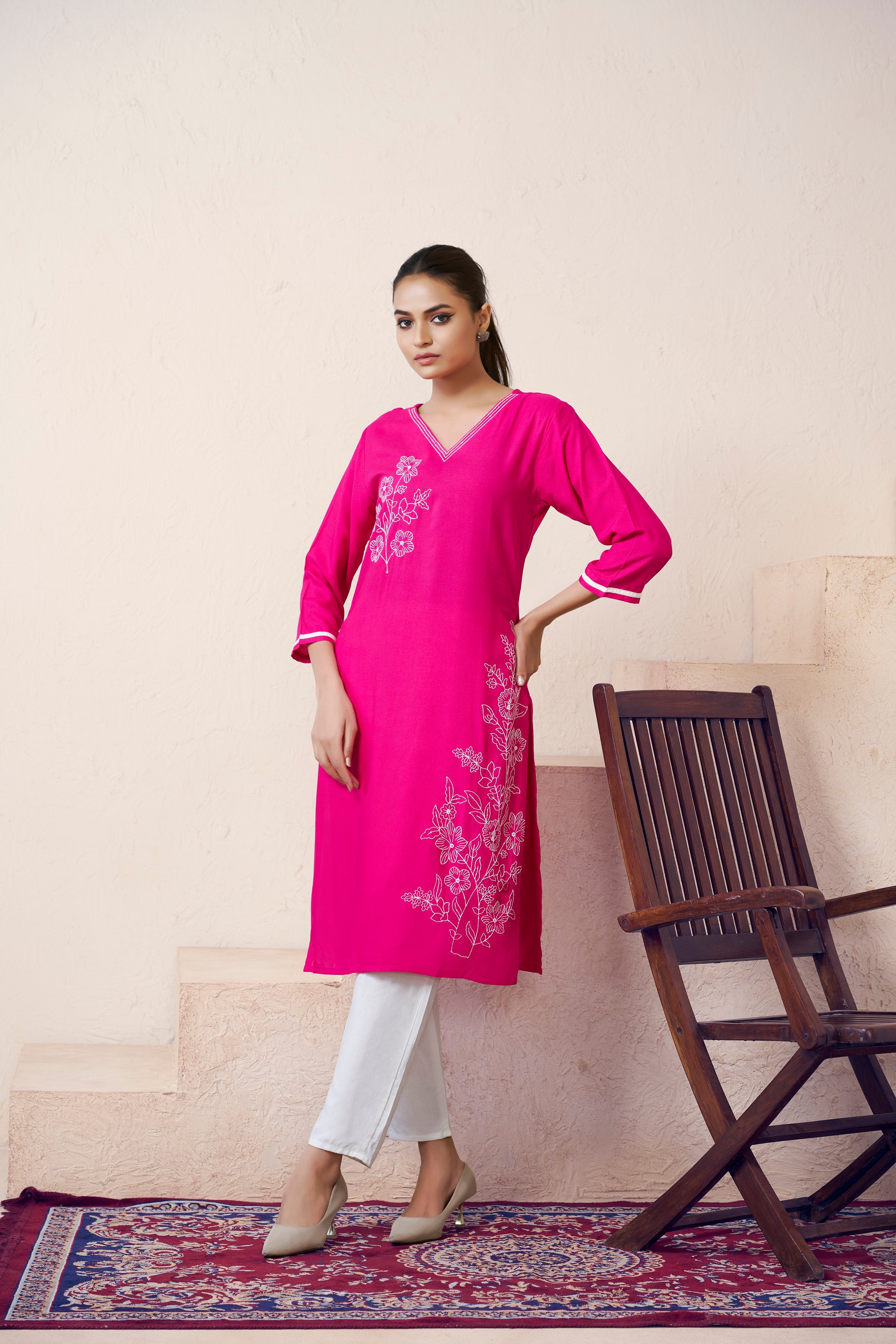 Women's Viscose Rayon Pink Floral Embroidery Kurti