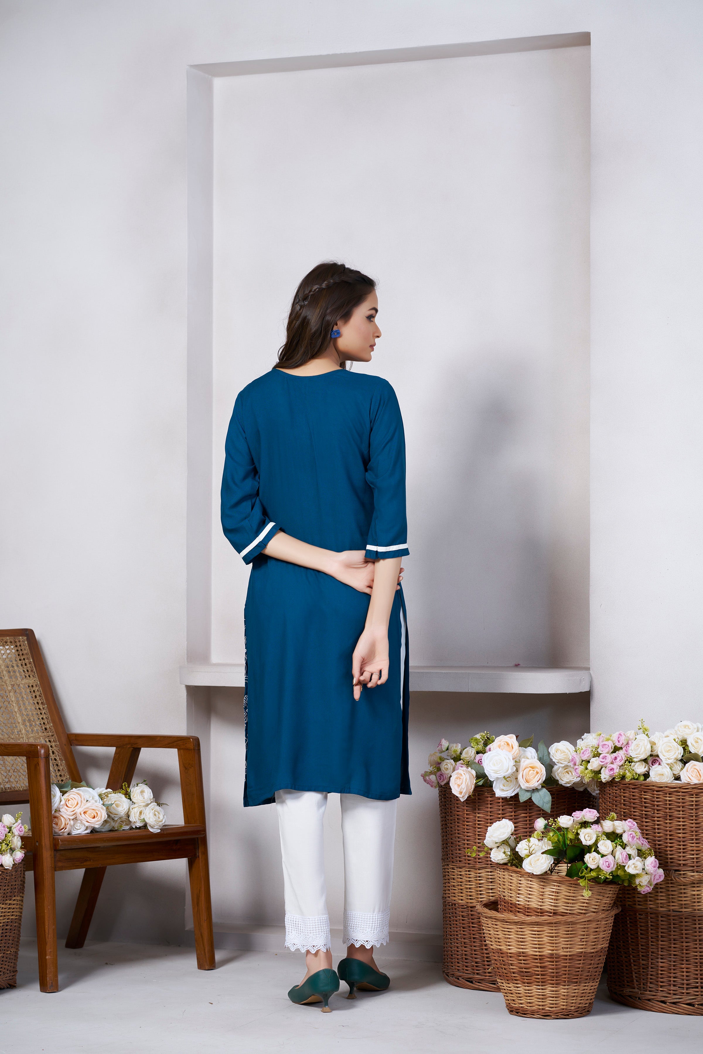 Women's Viscose Rayon Rama Floral Embroidery Kurti