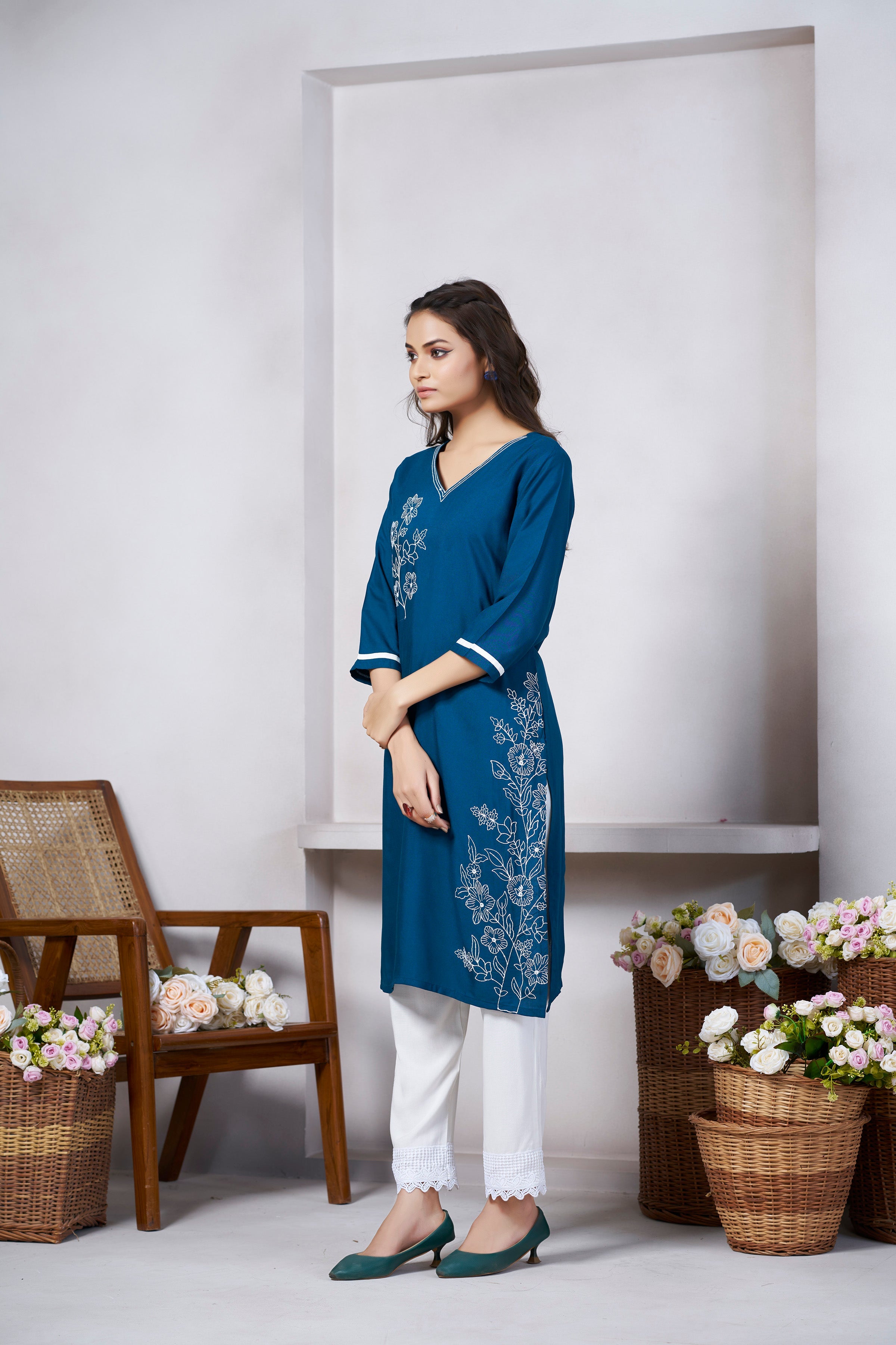 Women's Viscose Rayon Rama Floral Embroidery Kurti