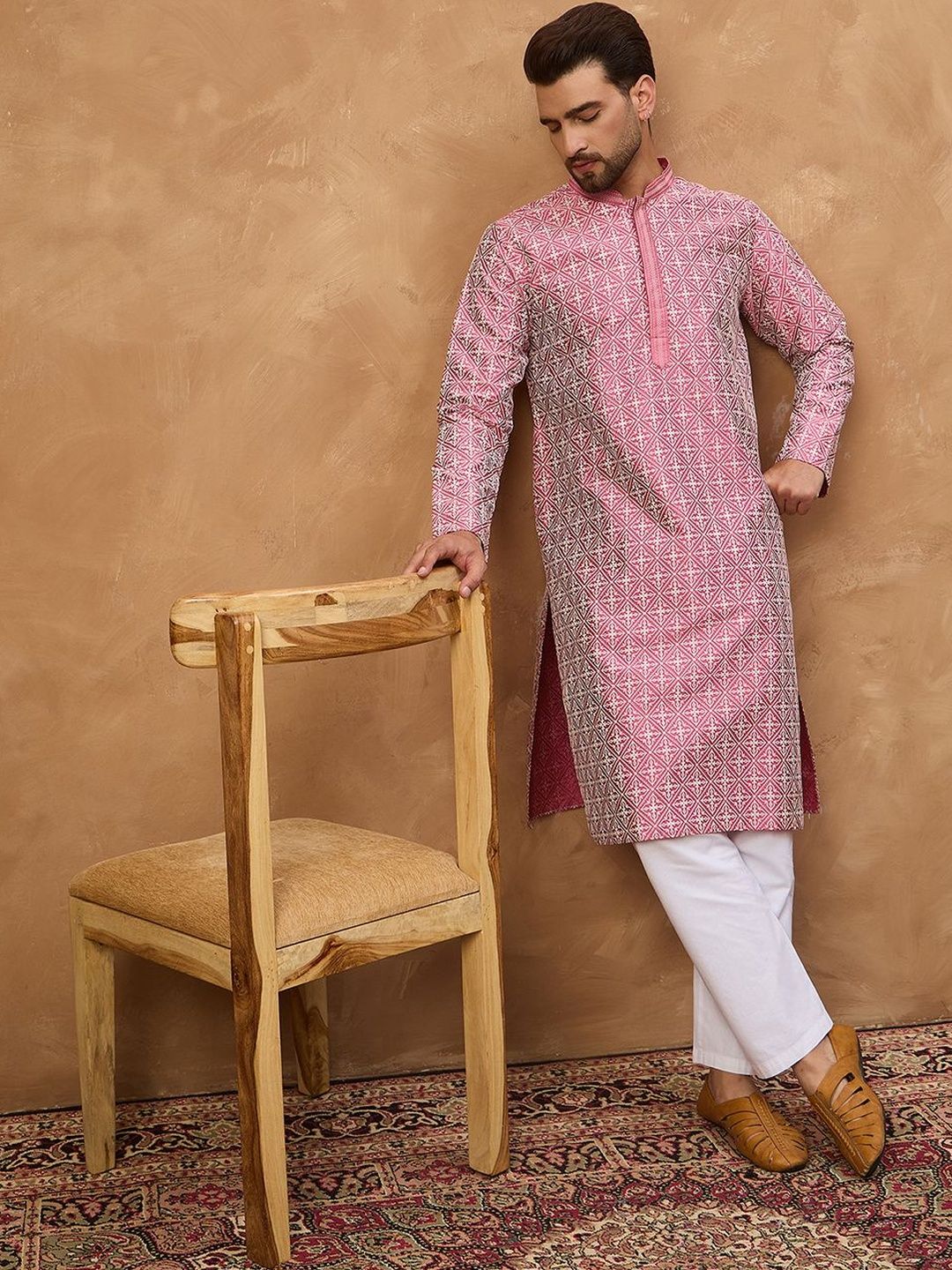 Ethnic Bay Men Pink Silk Blend Ethnic Motifs Printed Straight Kurta With Pant Set-MKSET1525