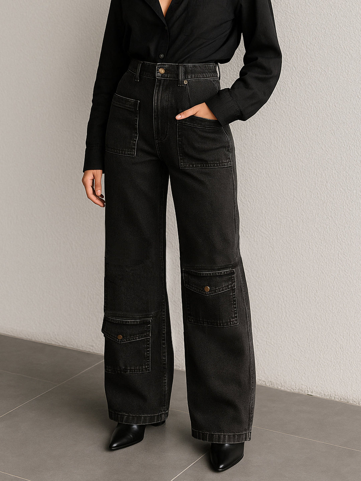 Women Black Wash Multi Pocket Stretch Straight Jeans-BAJEAN0669