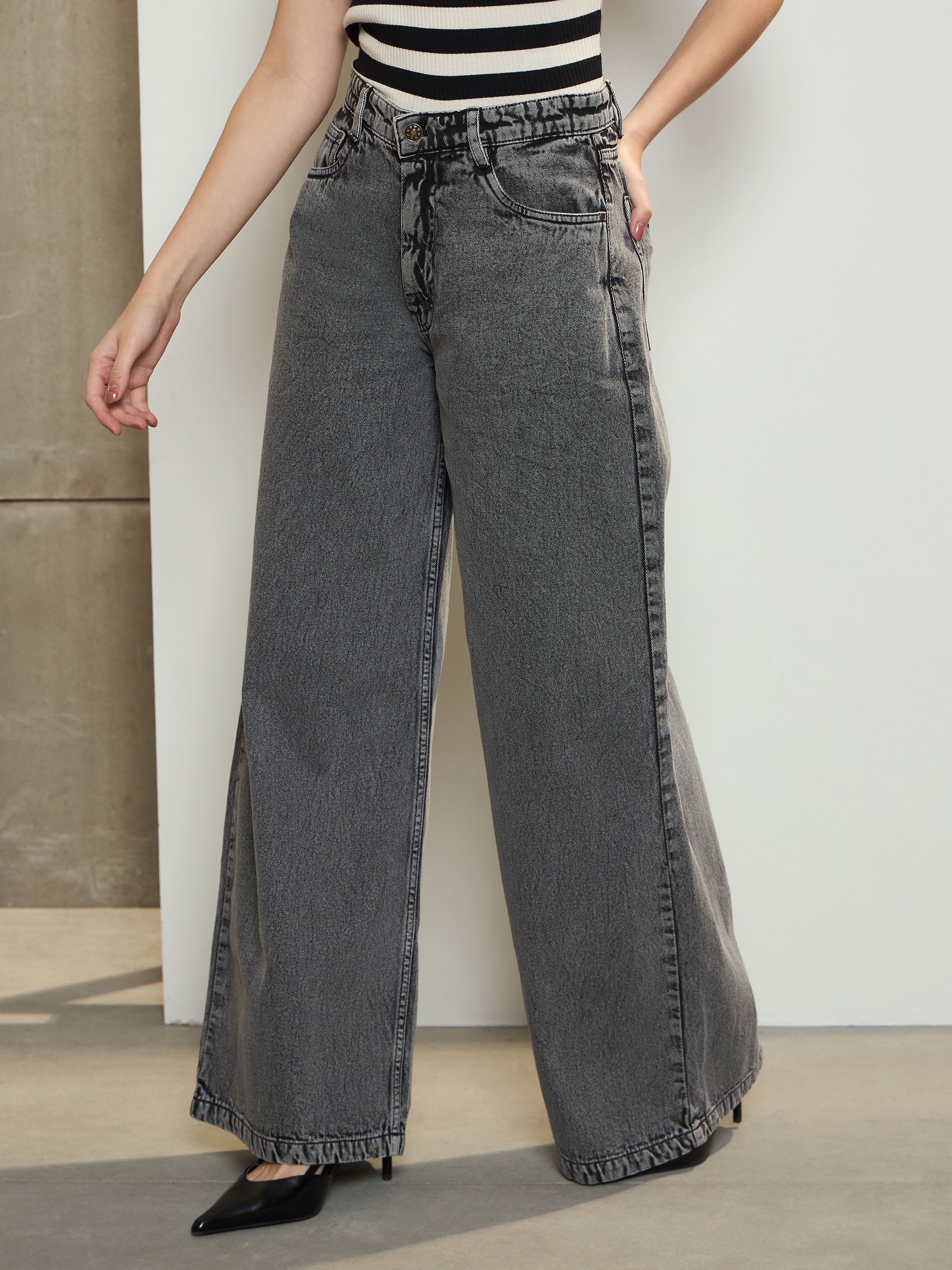 Women Grey Low Waist Wide Leg Jeans-BAJEAN0724