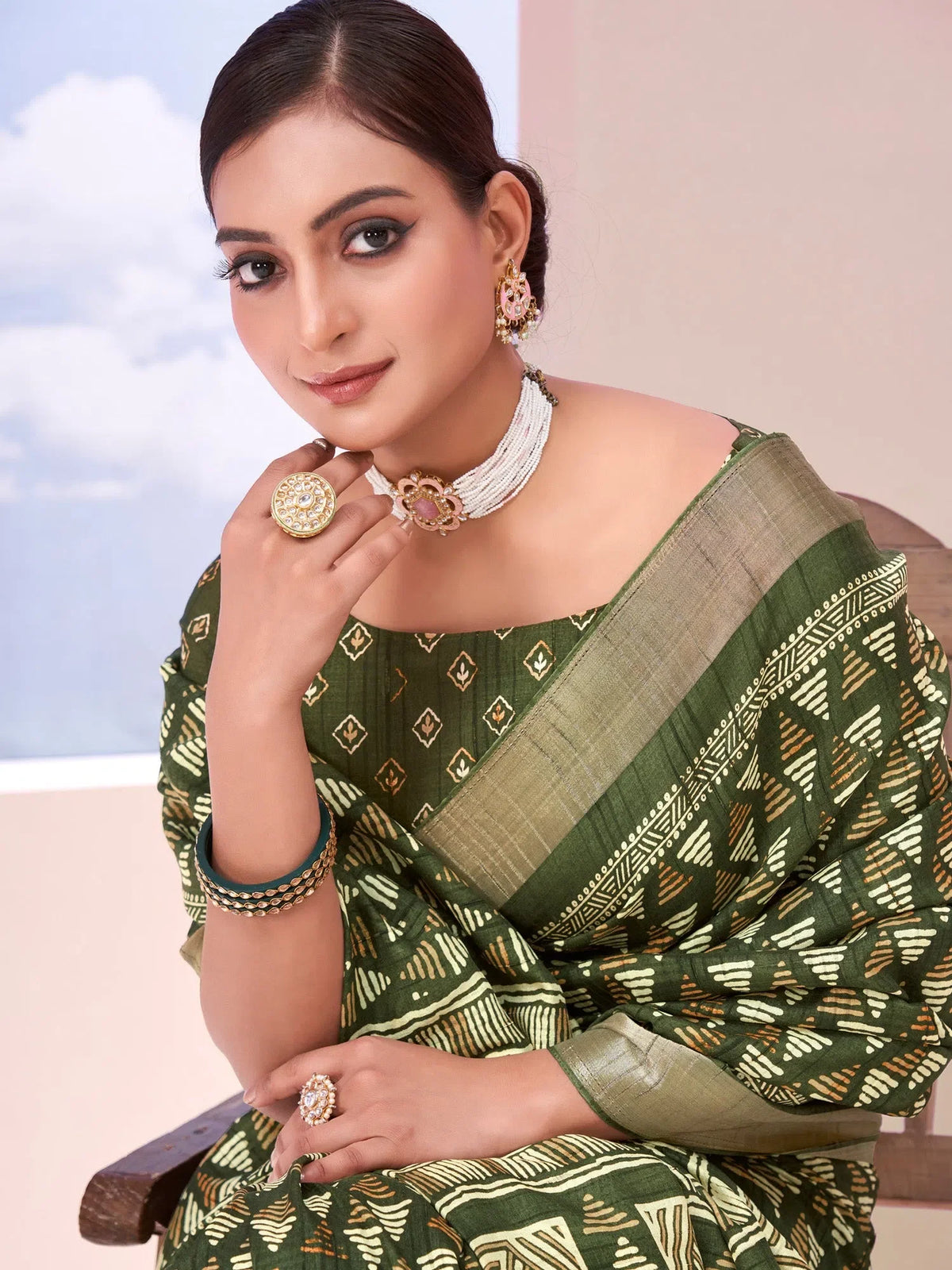 Women's Blend Black Printed Designer Saree With Blouse Piece-HOLAND301E