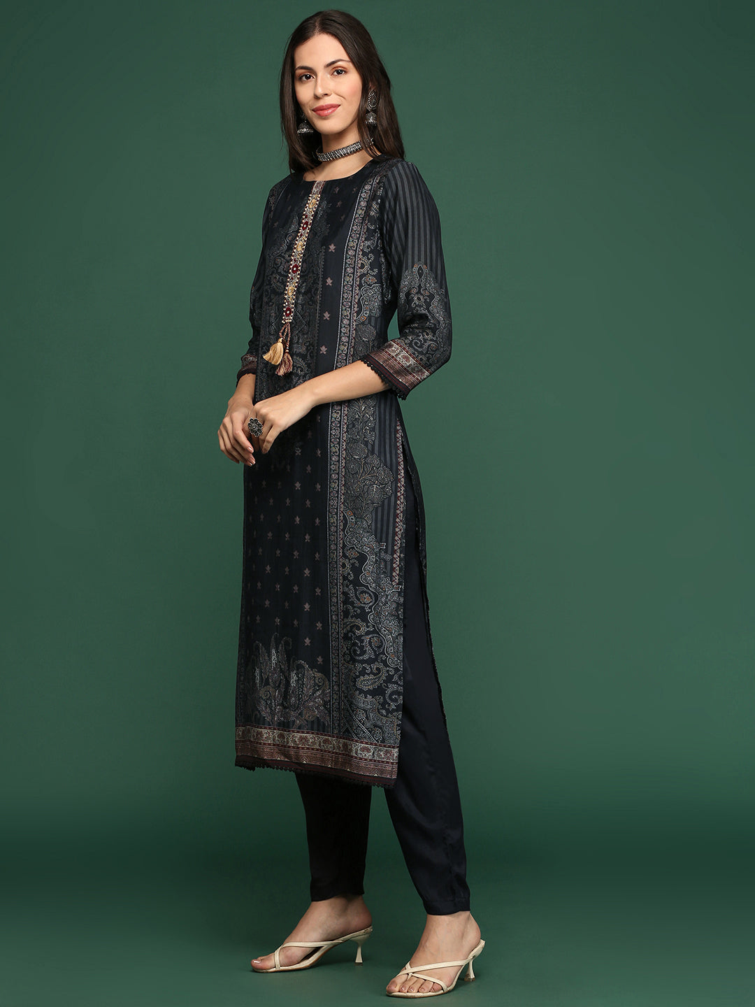 Graphic Charcoal Kurta Set with Dupatta | Women's Indian Kurta