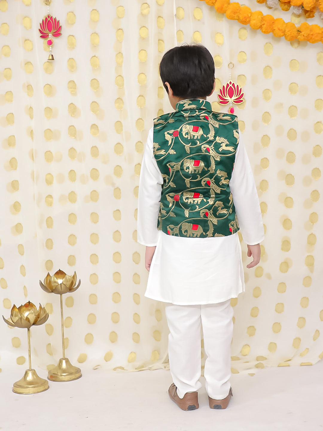 Cotton Kurta Pajama Set for Boys - White | BD24KP76GRB | DesiQlo
