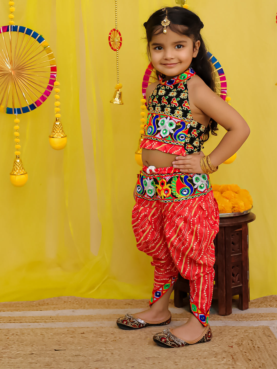 Ethnic Suit Set for Girls - Green | BJ23IW40GRA | DesiQlo