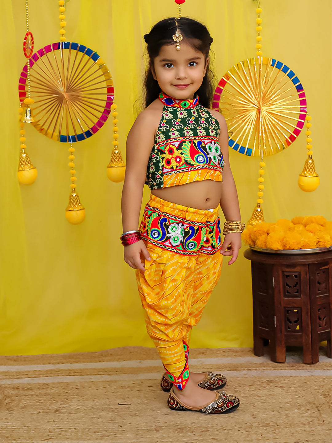 Ethnic Suit Set for Girls - Green | BJ23IW40GRA | DesiQlo