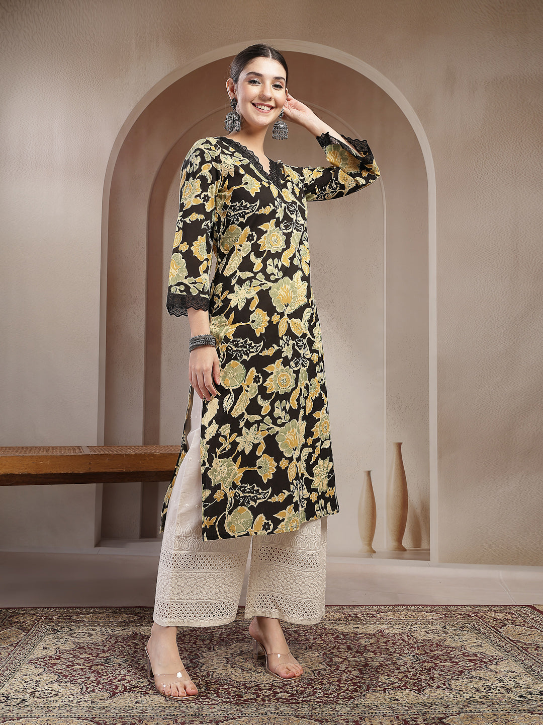 Stylum Women's Black Floral Printed Cotton Straight Kurta (BLACKPOPCORN)