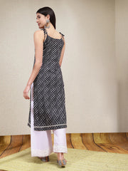Women's Lehariya Printed Cotton Sleeveless Kurta-BLACKSURMA