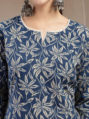 Stylum Women's Blue Floral Printed Cotton Straight Kurta (BLUEMANDU)