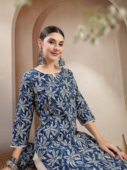 Stylum Women's Blue Floral Printed Cotton Straight Kurta (BLUEMANDU)