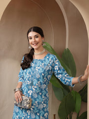 Stylum Women's Blue Floral Printed Cotton Straight Kurta (BLUEMIHI)