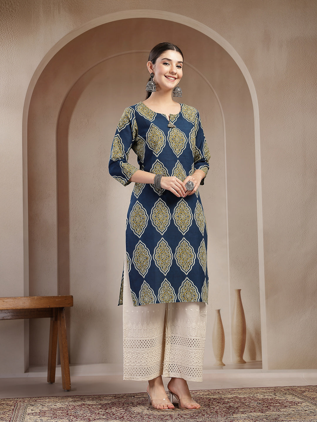 Women's Blue Ethnic Printed Cotton Straight Kurta (BLUERANGER) | DesiQ