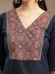 Stylum Women's Navy Blue Solid Cotton Straight Kurta (BLUESTONE)