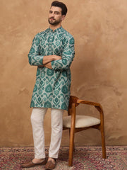 Ethnic Bay Men Green Cotton Blend Ethnic Motifs Printed Straight Kurta With Pant Set-MKSET1545