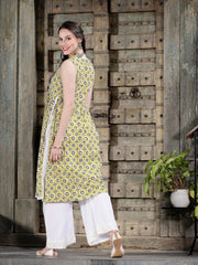 Women's Geometric Printed Cotton Pleated Kurta-BRAZIL