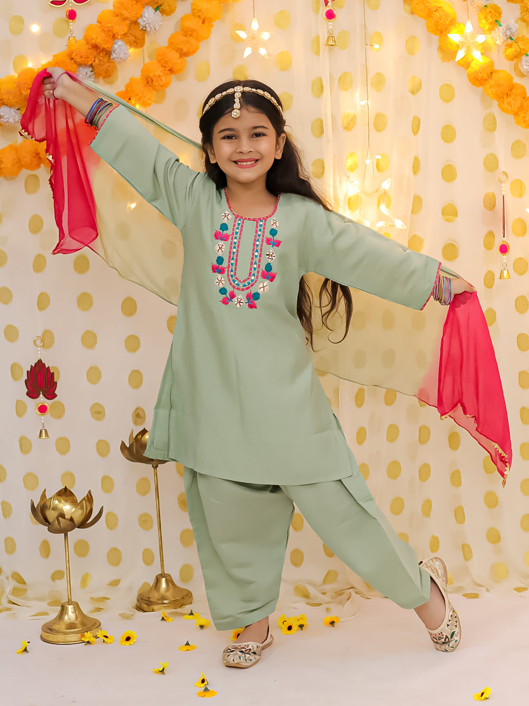 Silk Blend Ethnic Suit Set for Girls - Green | BS25SU19GRA