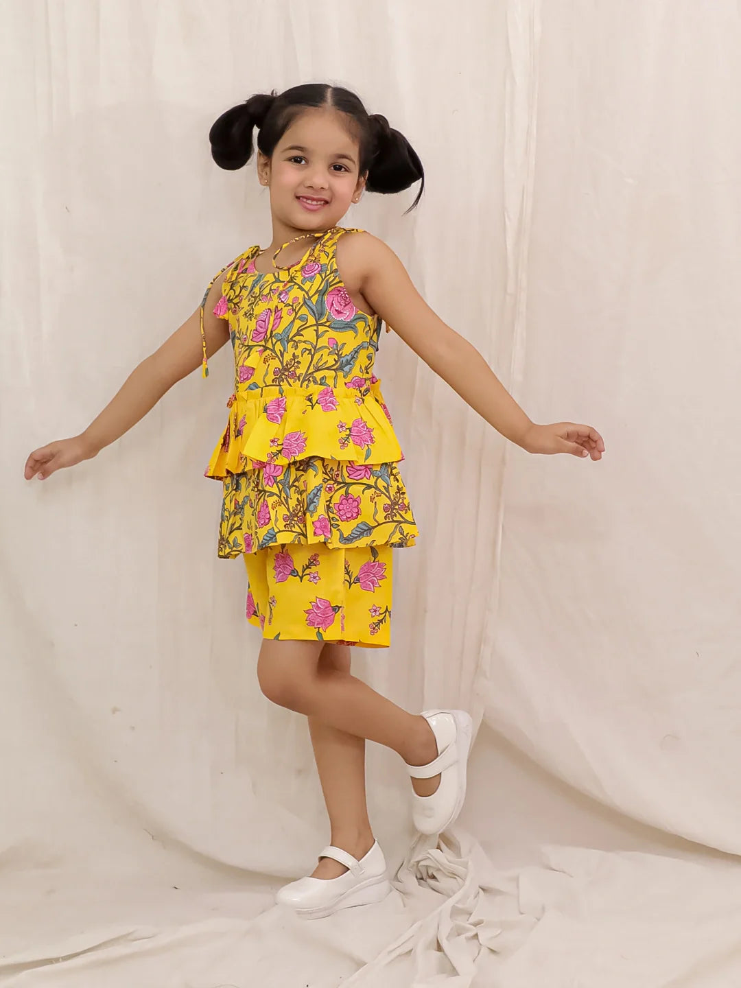 Ethnic Clothing Set for Girls - Yellow | BS26CS24YLA | DesiQlo