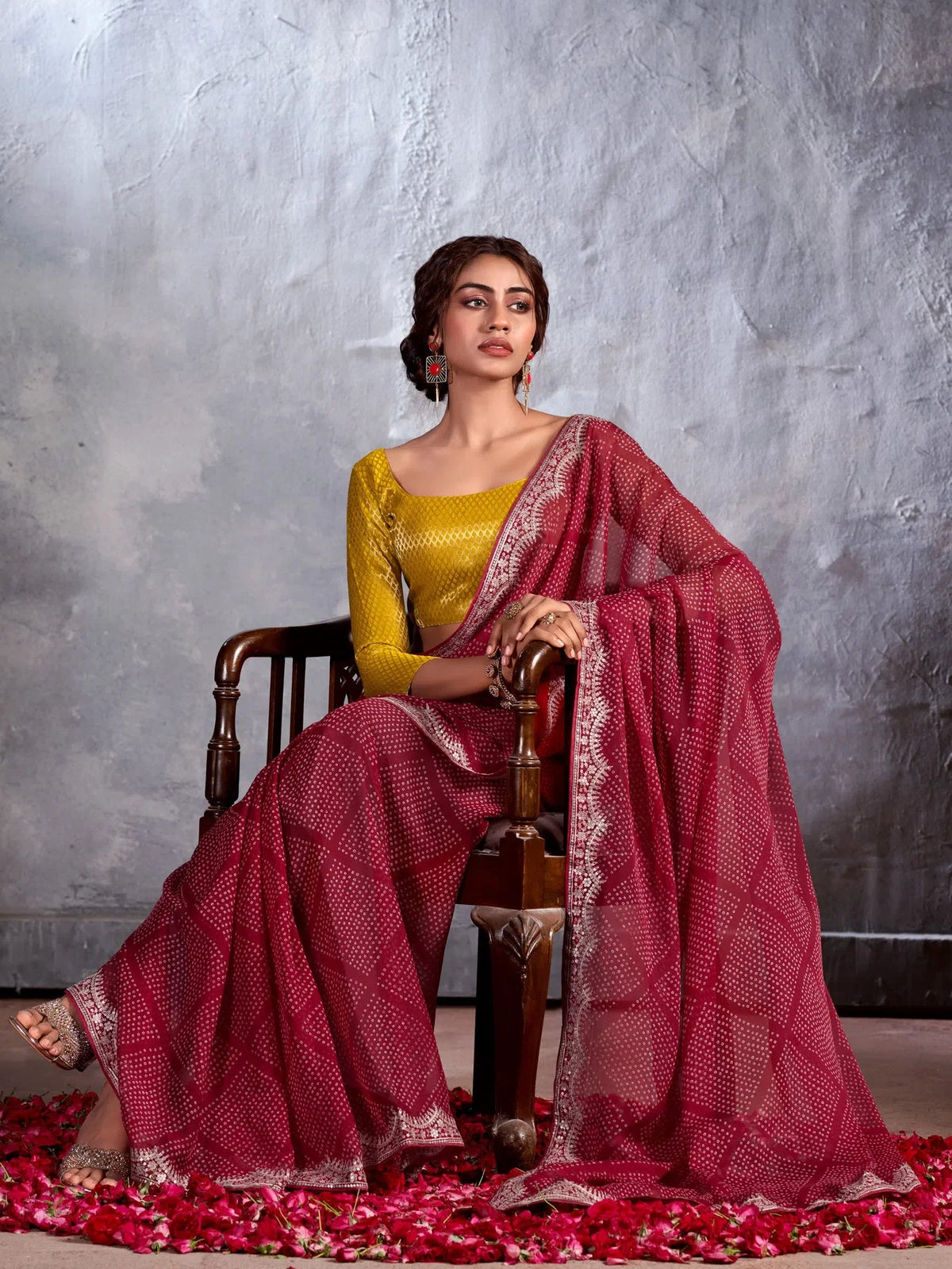 Women's Chiffon Maroon Embellished Designer Saree With Blouse Piece-CHUNRI1005