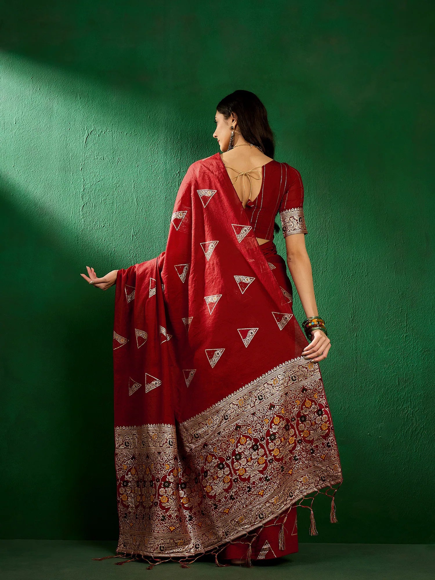 Red Polyester Saree: Indian Wedding Sarees & Designer Look