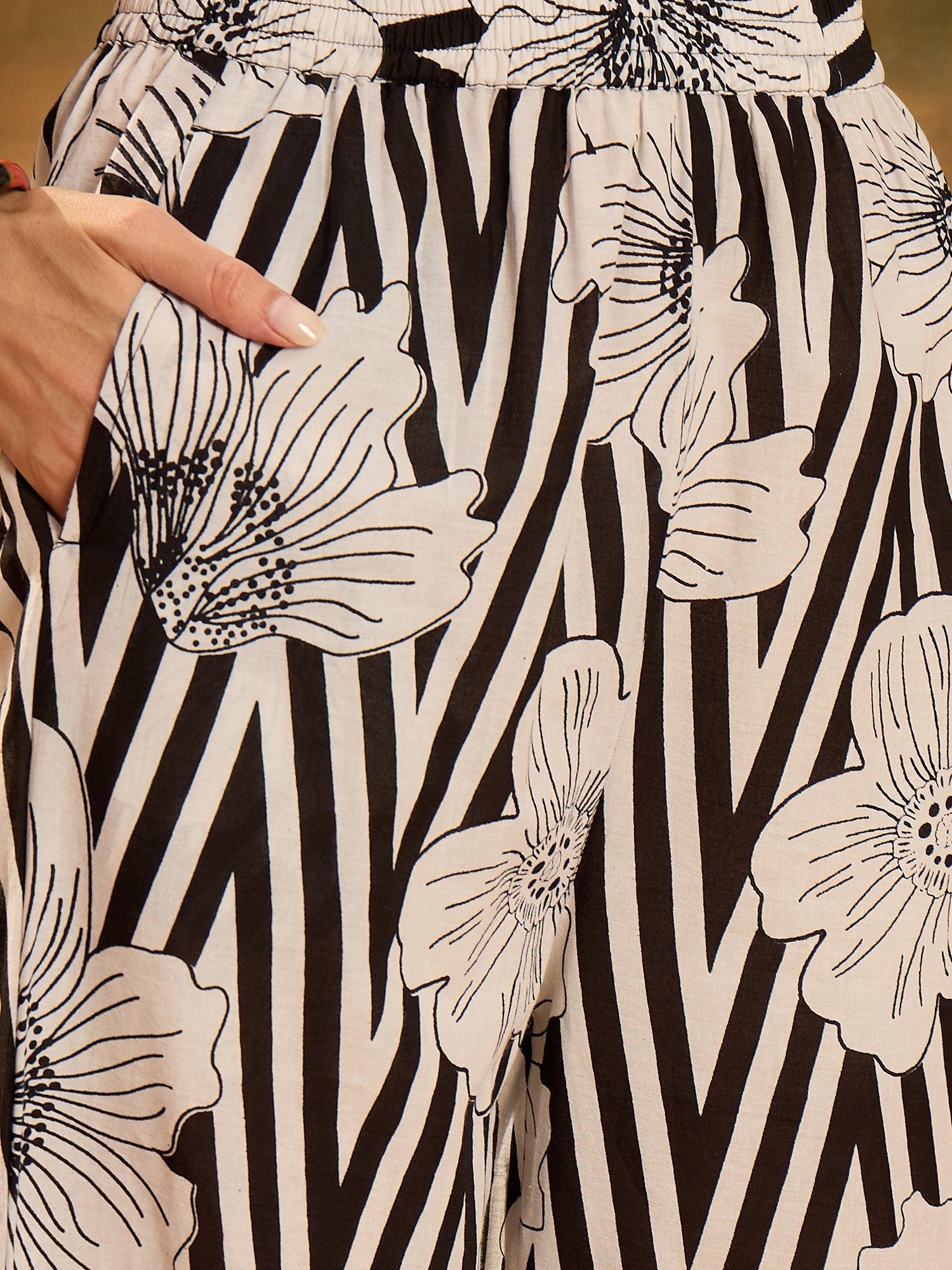 Women's Black Striped & Floral Printed Cotton Co-ord Set (CSBLACKNORBU