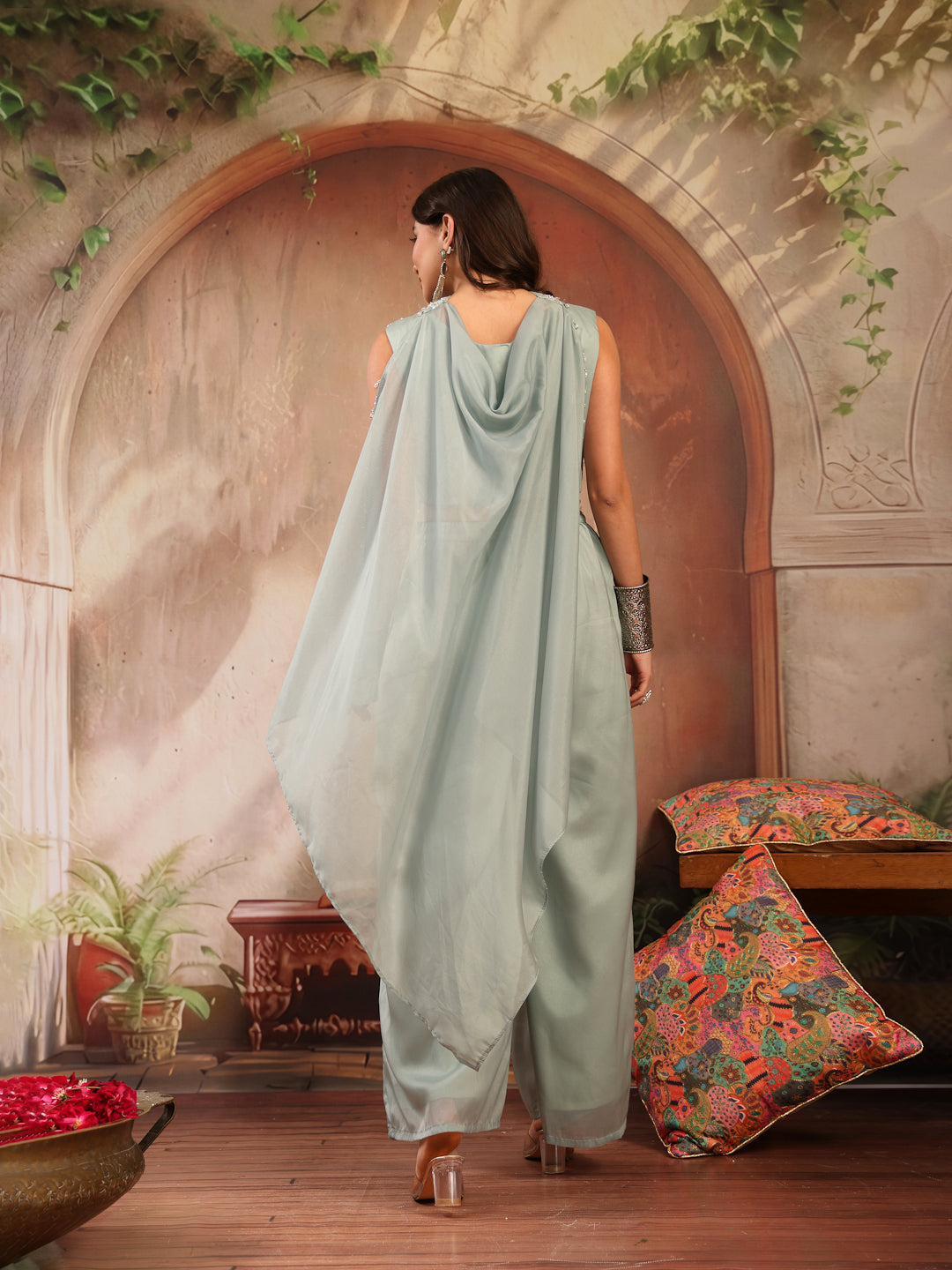 Women's Green Solid & Embroidered Poly Georgette Co-Ord Set (CSGREENNI