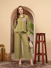 Stylum Women's Green Bandhej Printed Cotton Co-Ord Set (CSGREENOPERA)