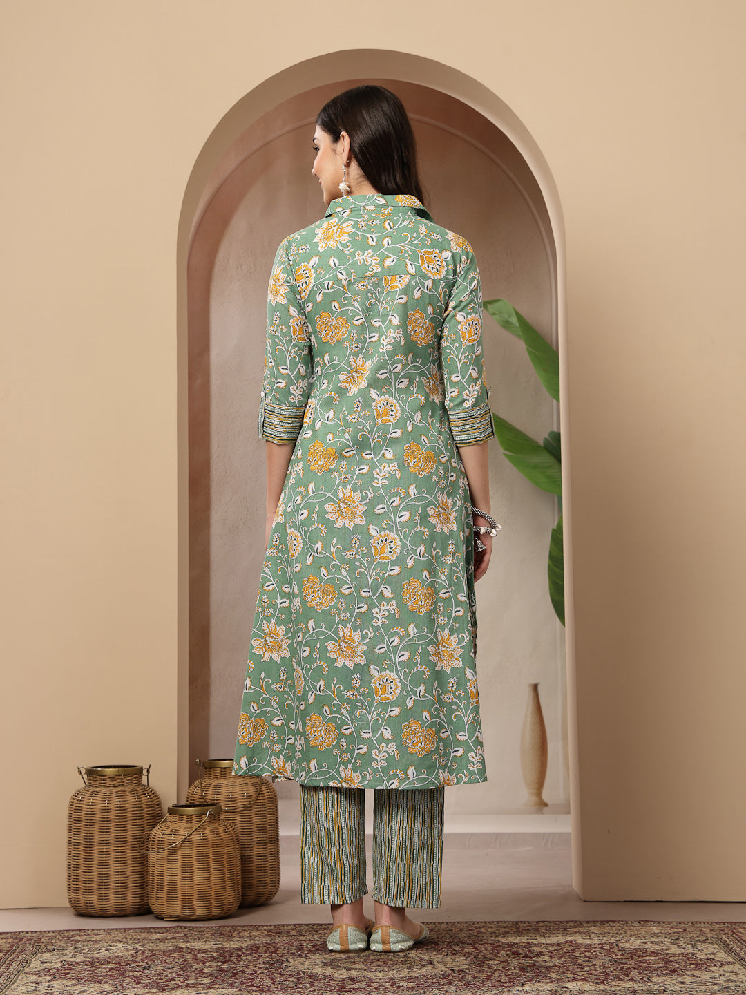 Women's Green Floral Printed Cotton Co-Ords Set (CSGREENRANJAN) | Desi