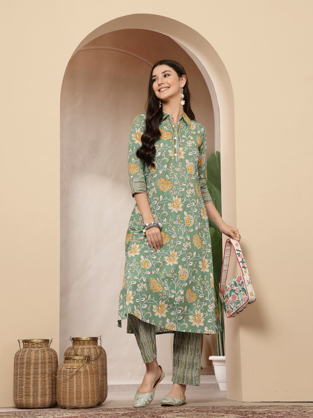 Women's Green Floral Printed Cotton Co-Ords Set (CSGREENRANJAN) | Desi