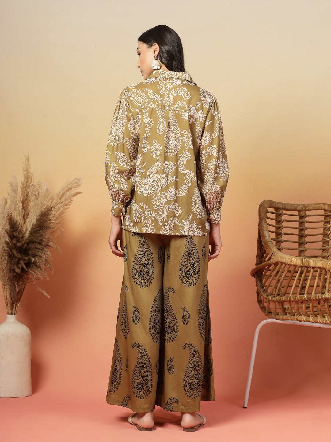 Women's Green Paisley Print Rayon Co-Ord Set (CSGREENSIRONA) | DesiQlo