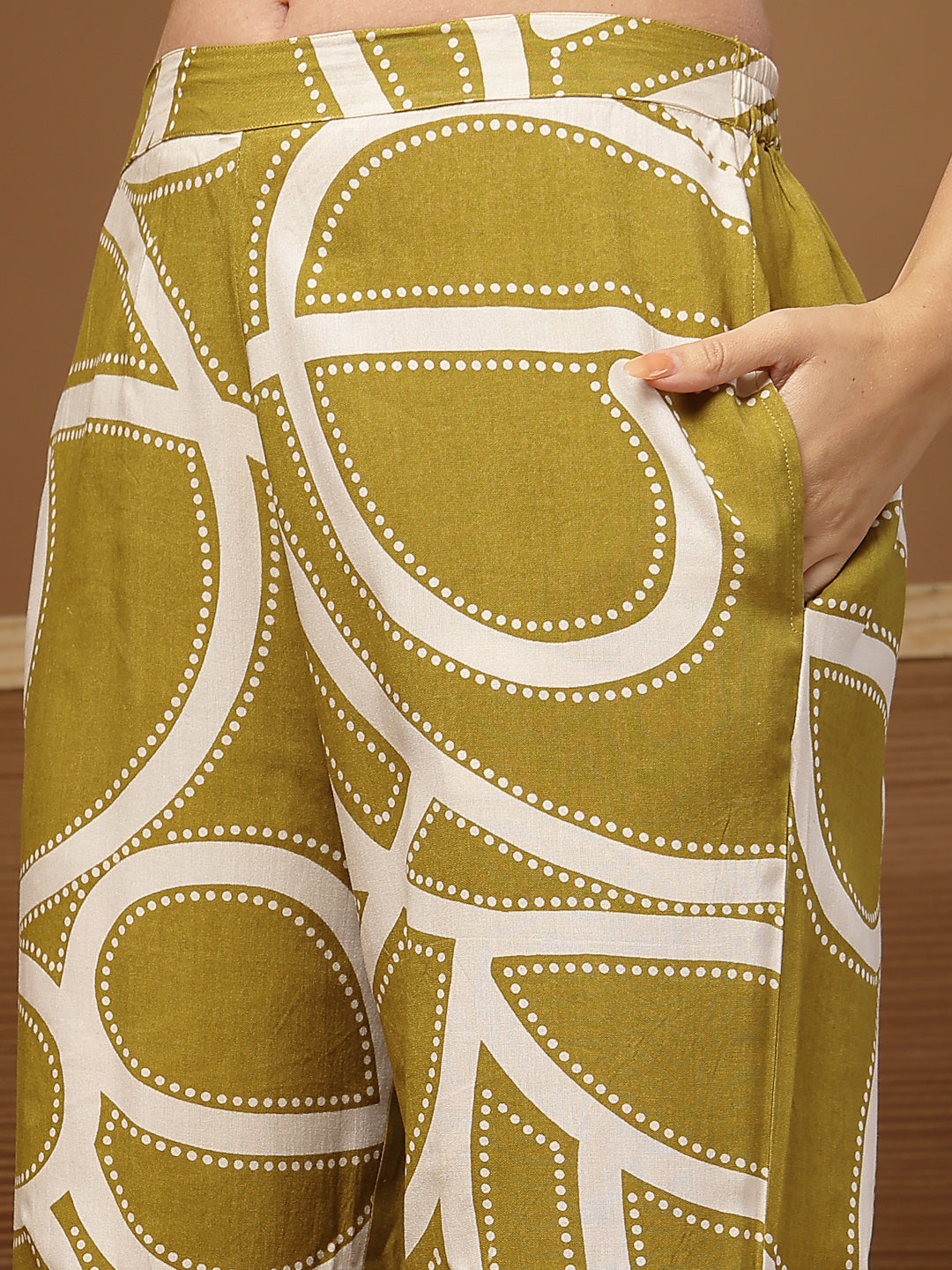 Women's Green Printed Rayon Co-Ord Set (CSGREENTOST) | DesiQlo