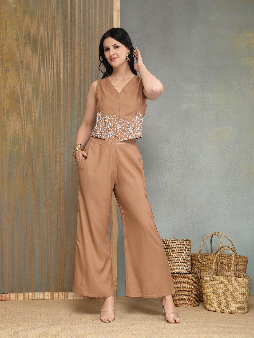 Women's Peach Solid & Embroidered Rayon Co-Ords Set (CSMOCHAHANDRA) | 