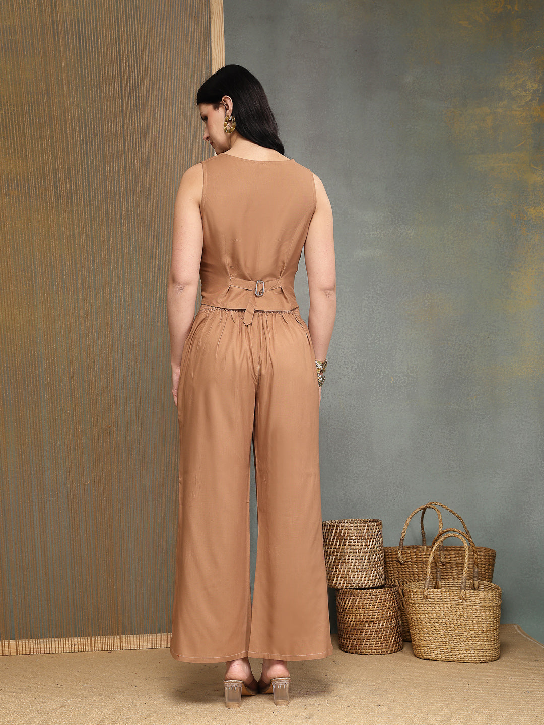 Women's Peach Solid & Embroidered Rayon Co-Ords Set (CSMOCHAHANDRA) | 